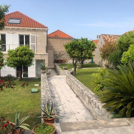 Charming Apartment For 3 Pax In Cavtat Zewnętrze zdjęcie